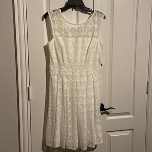 Soft white flower lace dress